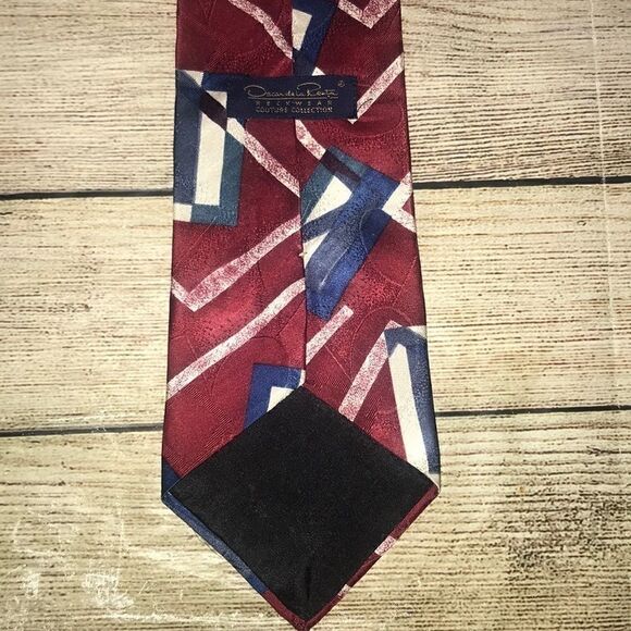 Oscar de la Renta Couture Geometric Silk Tie - Picture 5 of 6